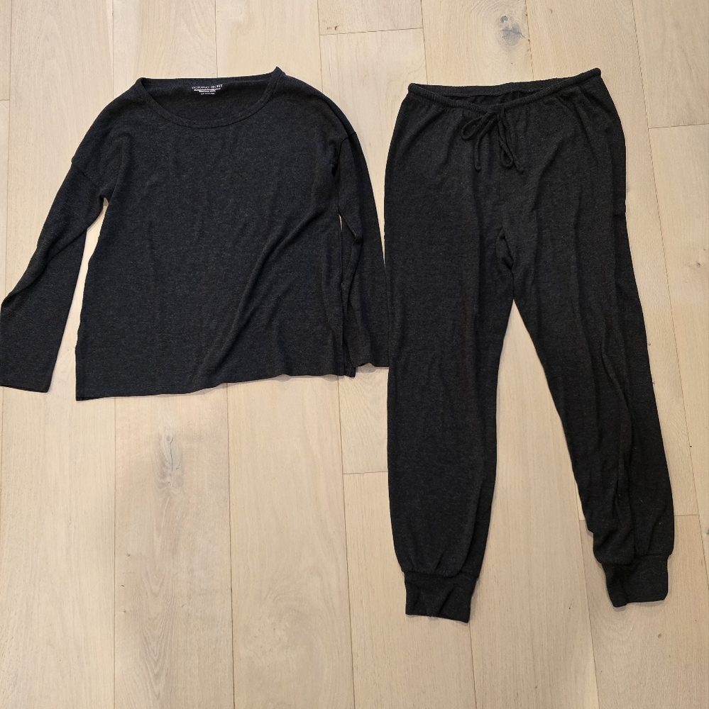 Victorias Secret Lounge Set - Size Smal